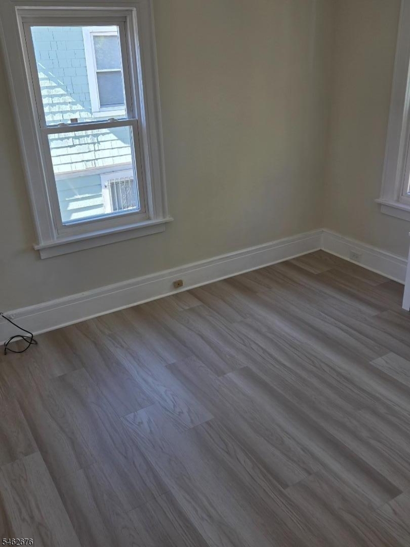 29 Grumman Avenue Newark NJ 07112