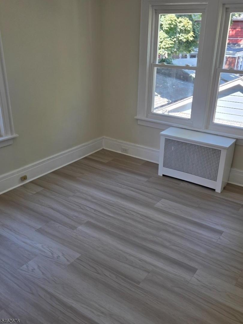 29 Grumman Avenue Newark NJ 07112