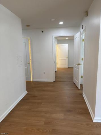 901 STUYVESANT-106 Union NJ 07083