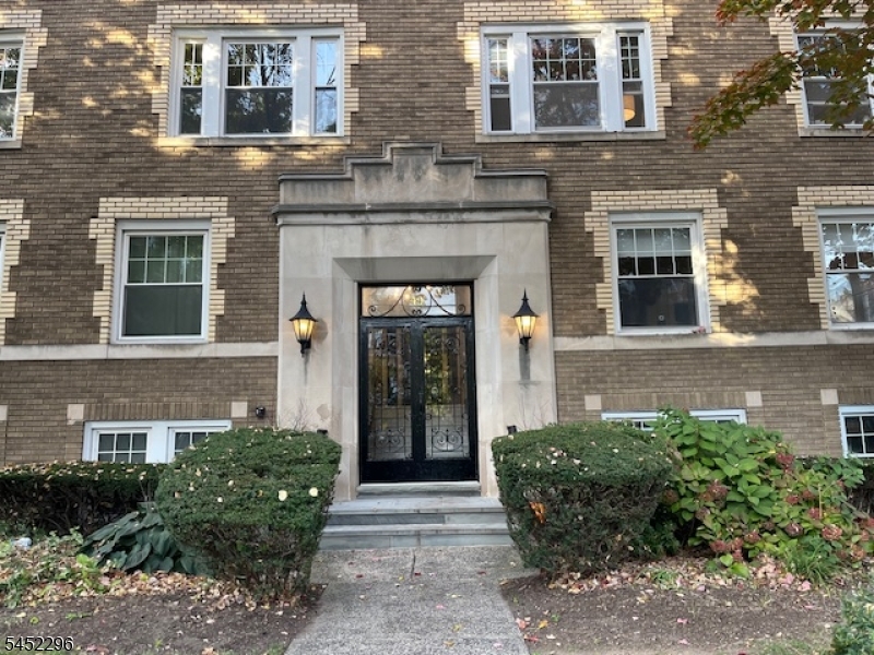 49 Park Avenue Bloomfield NJ 07003
