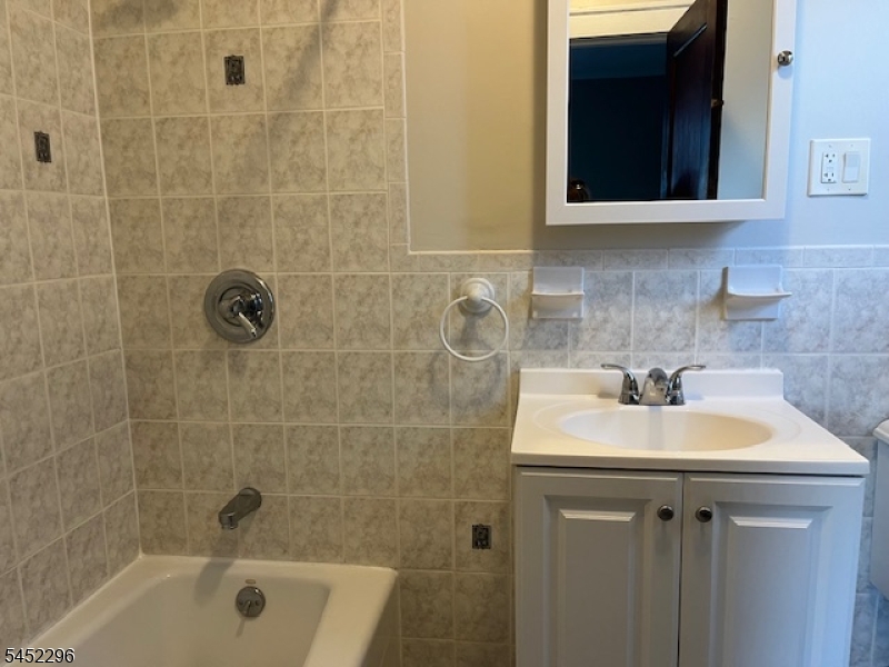 49 Park Avenue Bloomfield NJ 07003