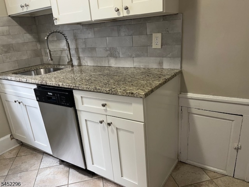 49 Park Avenue Bloomfield NJ 07003