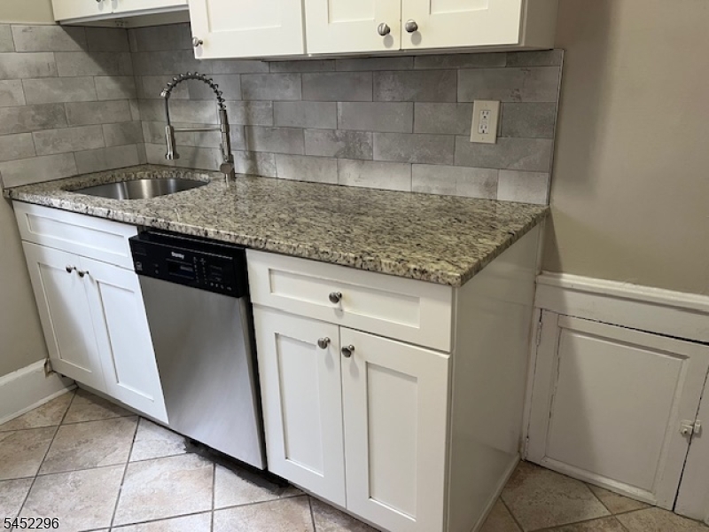 49 Park Avenue Bloomfield NJ 07003