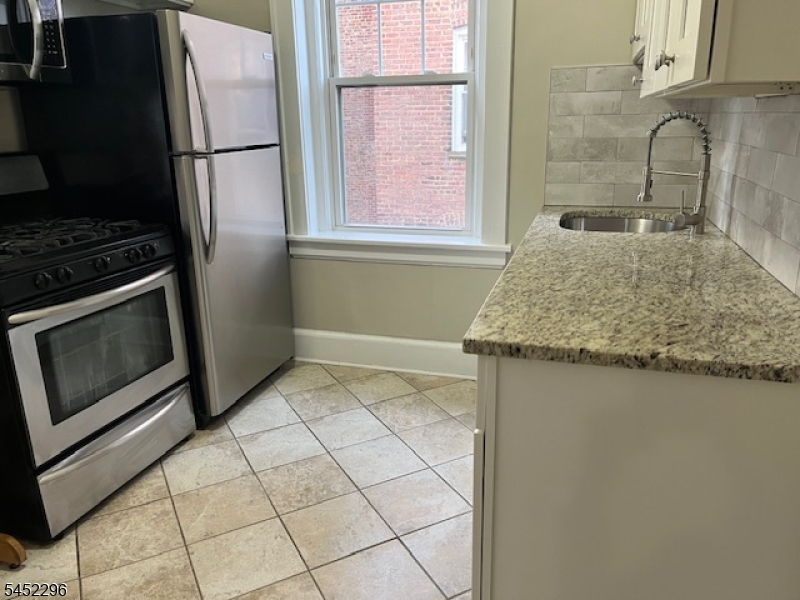 49 Park Avenue Bloomfield NJ 07003