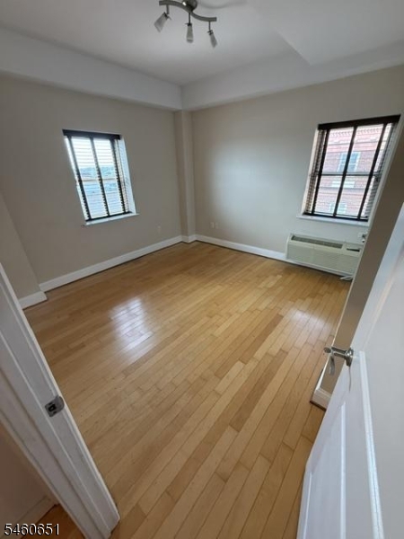 70 S Munn Avenue East Orange NJ 07018