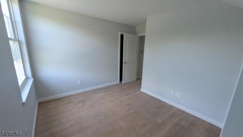 14 Nye Avenue Newark NJ 07112