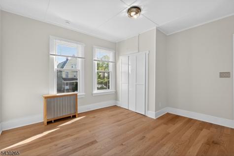 19 Sylvan Place Montclair NJ 07042