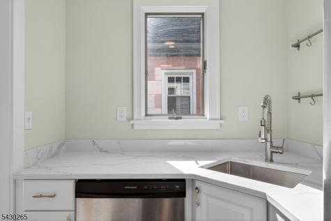19 Sylvan Place Montclair NJ 07042