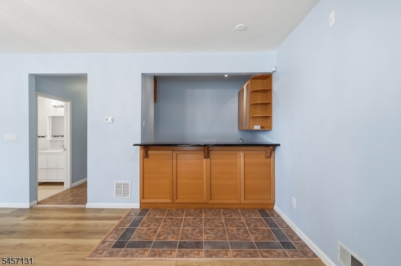314 Winthrop Drive Nutley NJ 07110