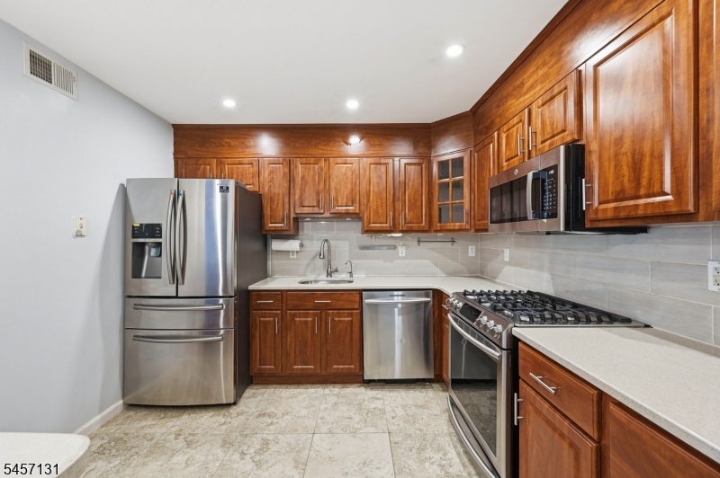 314 Winthrop Drive Nutley NJ 07110
