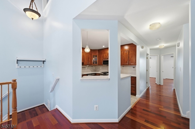 314 Winthrop Drive Nutley NJ 07110