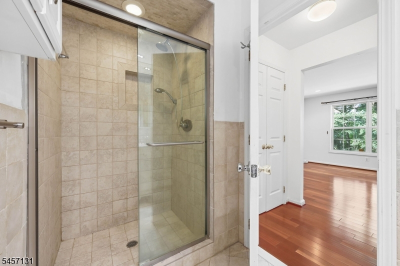 314 Winthrop Drive Nutley NJ 07110
