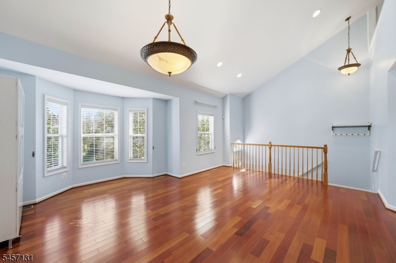 314 Winthrop Drive Nutley NJ 07110