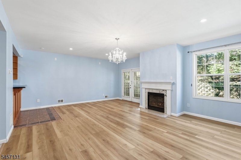 314 Winthrop Drive Nutley NJ 07110