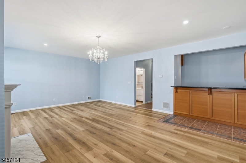 314 Winthrop Drive Nutley NJ 07110