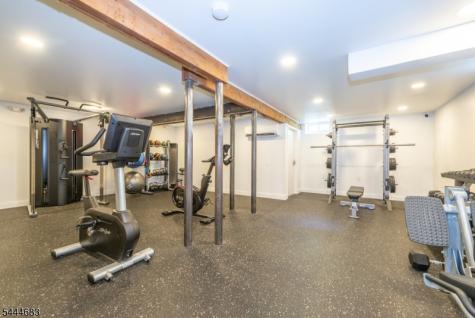 370 Claremont Avenue Montclair NJ 07042