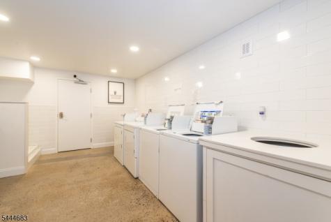 370 Claremont Avenue Montclair NJ 07042