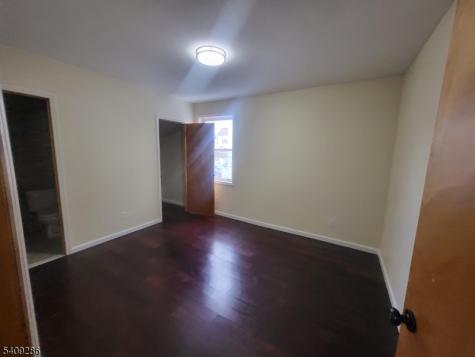 620 Mcgillvray Place Linden NJ 07036