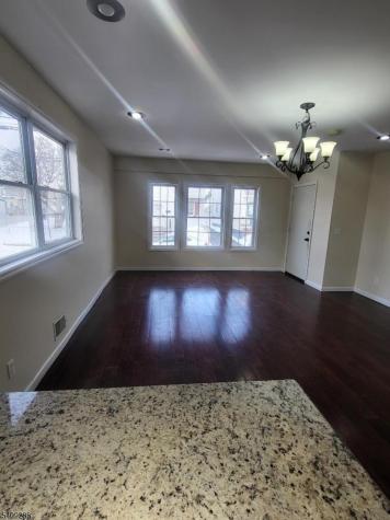 620 Mcgillvray Place Linden NJ 07036
