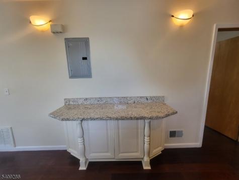620 Mcgillvray Place Linden NJ 07036