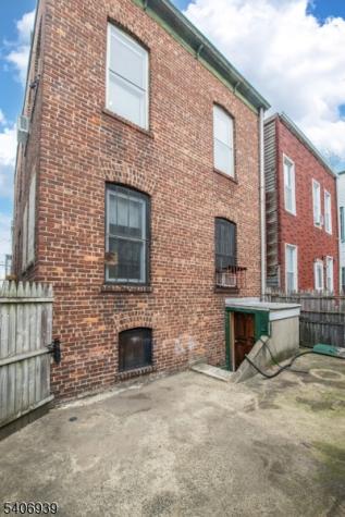 92 Mallory Avenue Jersey City NJ 07304