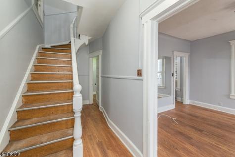 92 Mallory Avenue Jersey City NJ 07304