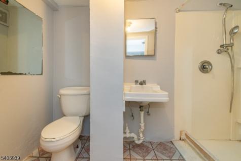 92 Mallory Avenue Jersey City NJ 07304