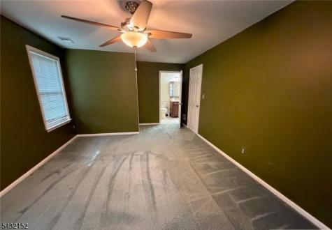 2509 Candlelight Court Helmetta NJ 08828