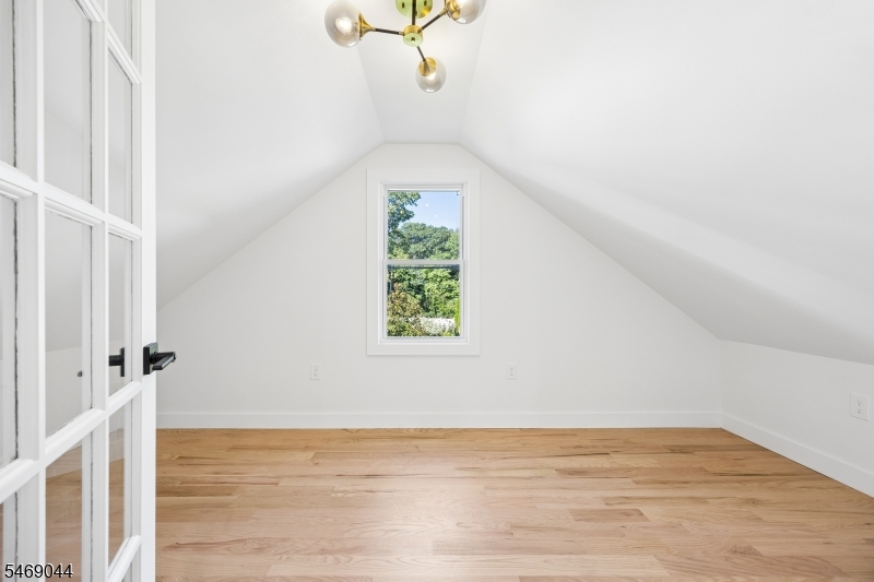 32 Oak Bend Road West Orange NJ 07052