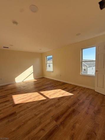 68 Port Avenue Elizabeth NJ 07206