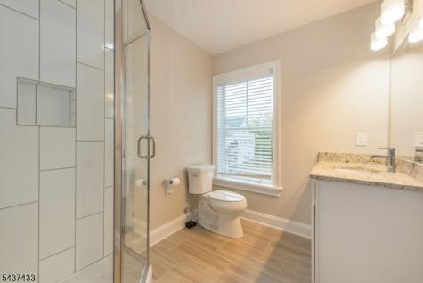 84 Auburn Street Paterson NJ 07501