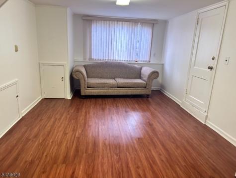 13 Taconic Road Livingston NJ 07039