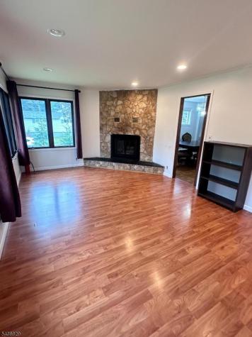 13 Taconic Road Livingston NJ 07039