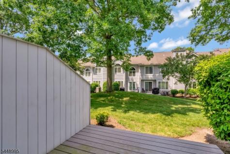 28 Helton Terrace Montville NJ 07045