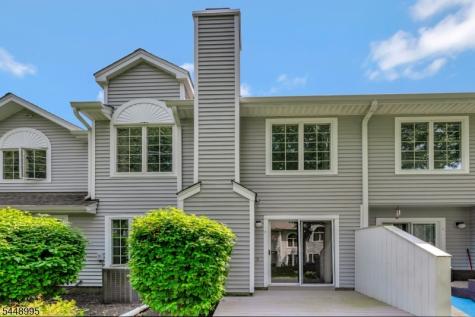 28 Helton Terrace Montville NJ 07045