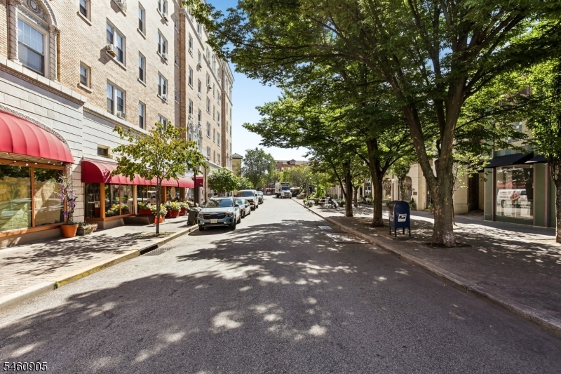 48 S Park Street Montclair NJ 07042