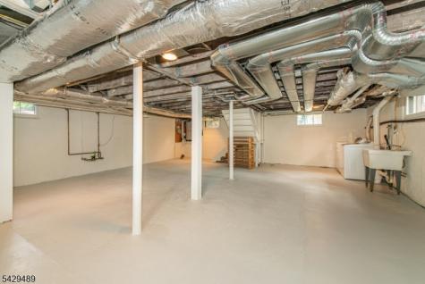 30 Wellesley Road Montclair NJ 07043