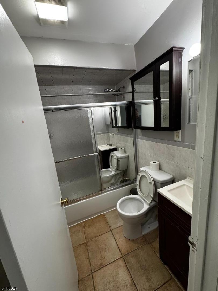 388 Buffalo Avenue Paterson NJ 07503
