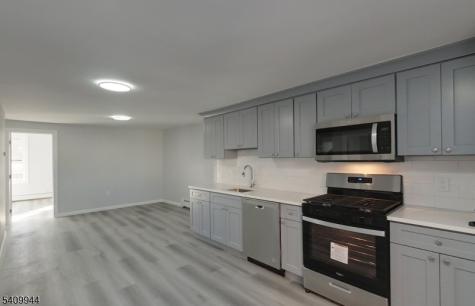 130 1ST Street Elizabeth NJ 07206