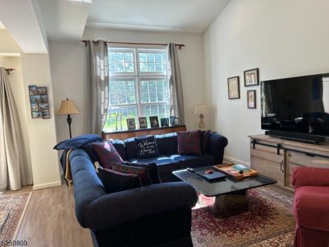 68 Kent Drive Roseland NJ 07068