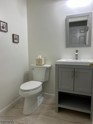 68 Kent Drive Roseland NJ 07068
