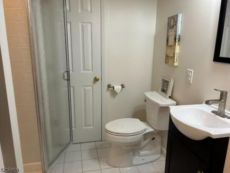 68 Kent Drive Roseland NJ 07068