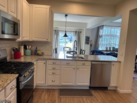 68 Kent Drive Roseland NJ 07068