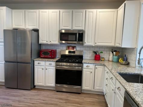 68 Kent Drive Roseland NJ 07068