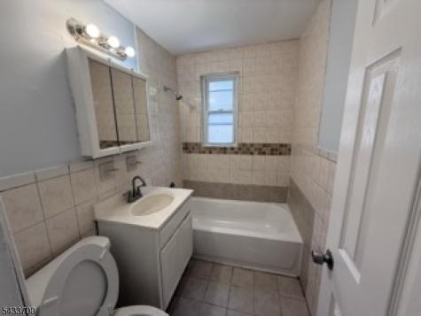 632 Cora Place Rahway NJ 07065