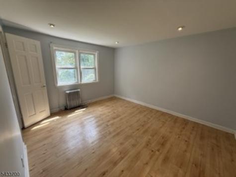 632 Cora Place Rahway NJ 07065