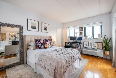 463 1ST Street Hoboken NJ 07030