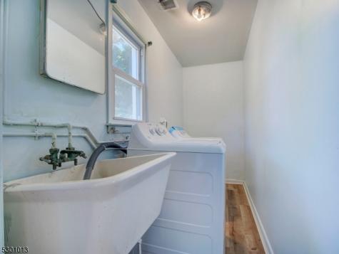 17 Brook Place West Orange NJ 07052