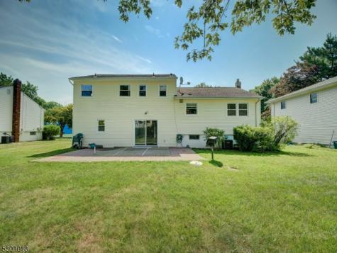 17 Brook Place West Orange NJ 07052