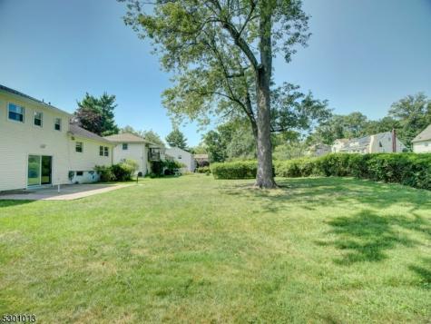 17 Brook Place West Orange NJ 07052